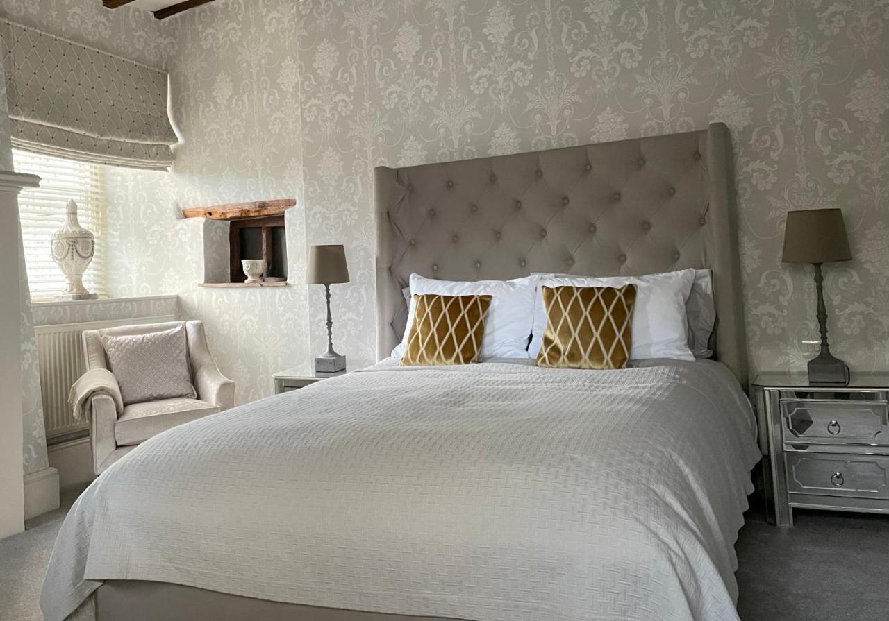 Old Daltongate House Bed and Breakfast Ulverston Eksteriør billede